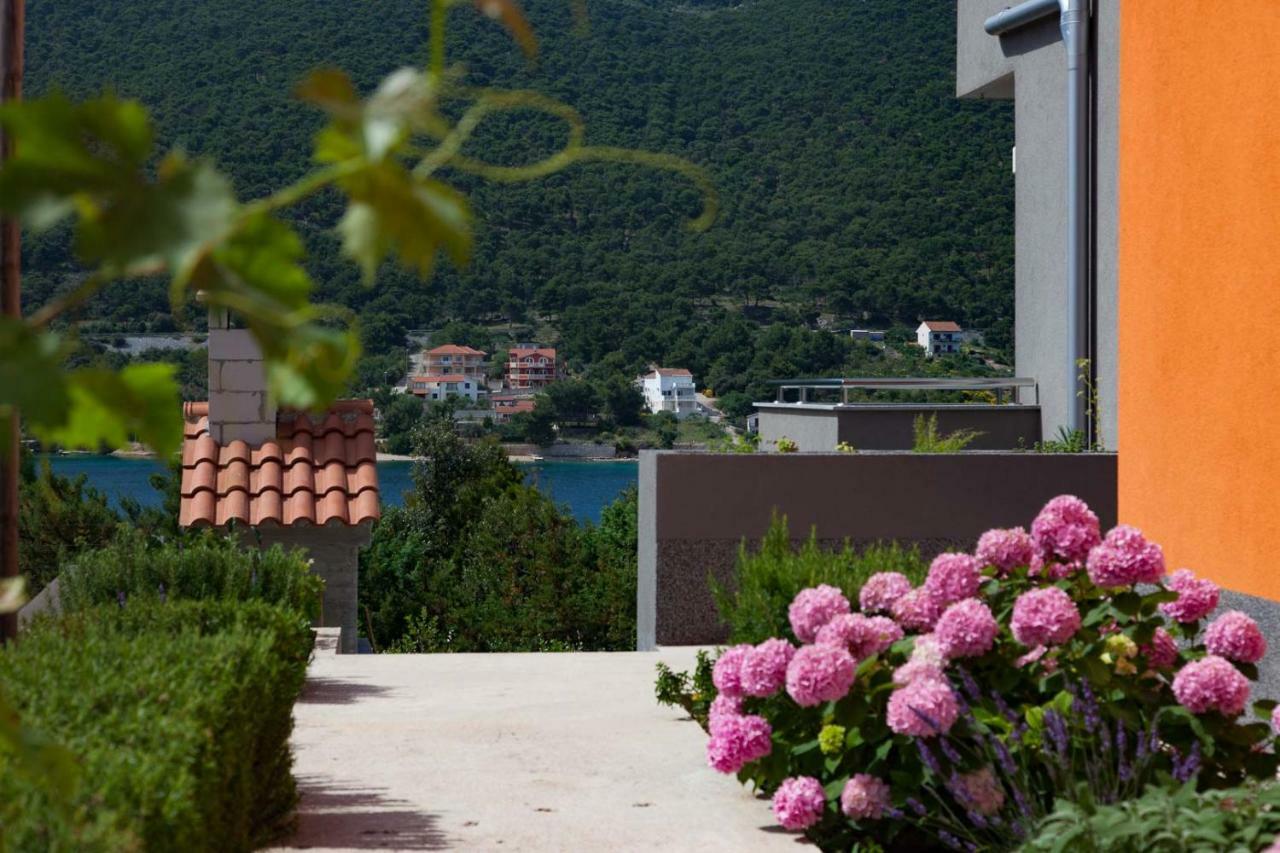 Apartments Timbar Гребащиця Екстер'єр фото