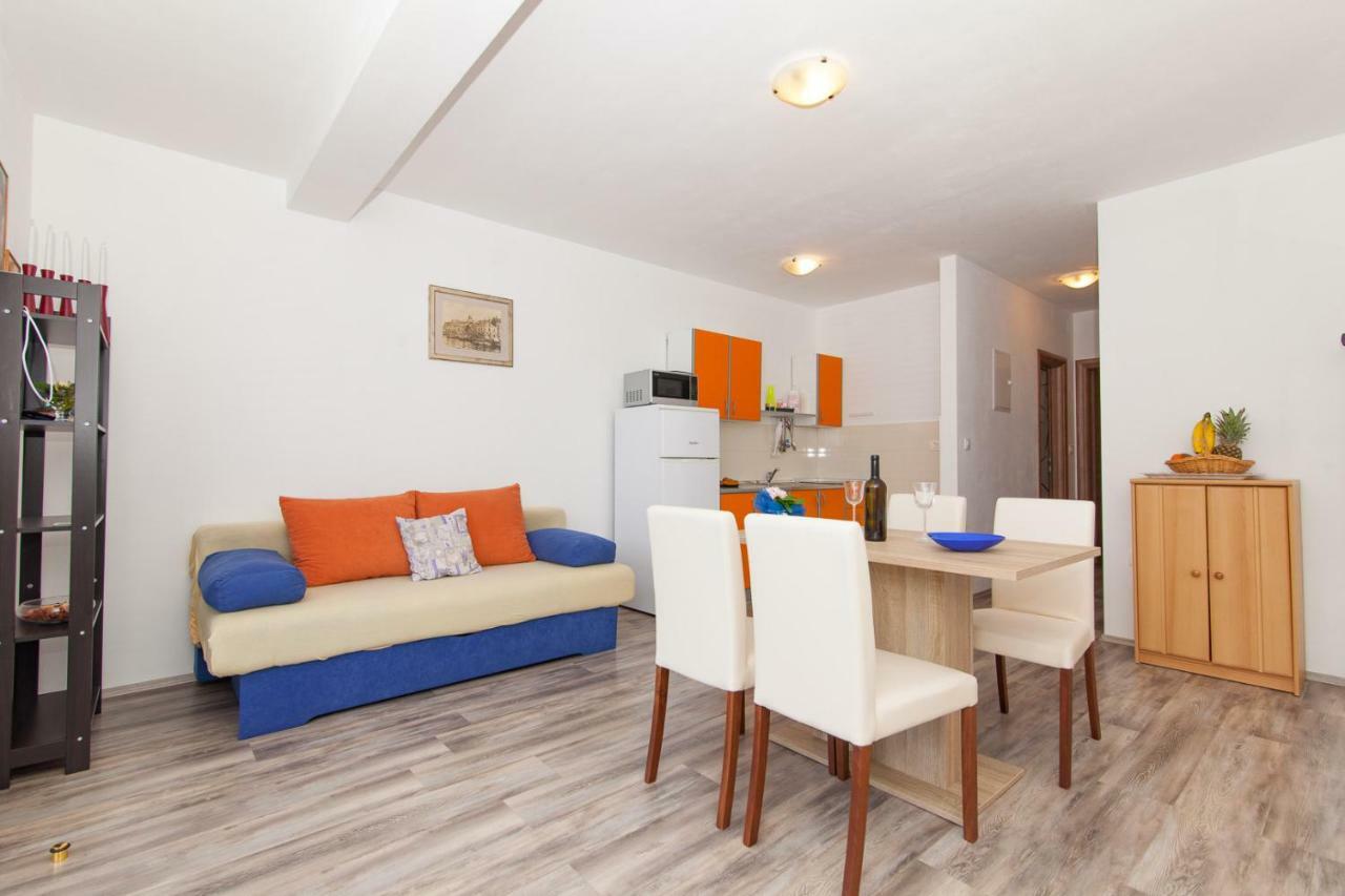 Apartments Timbar Гребащиця Екстер'єр фото