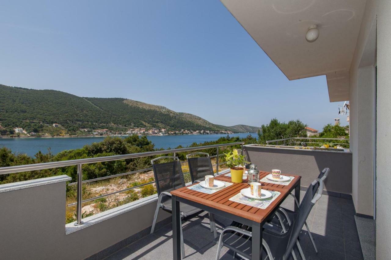 Apartments Timbar Гребащиця Екстер'єр фото