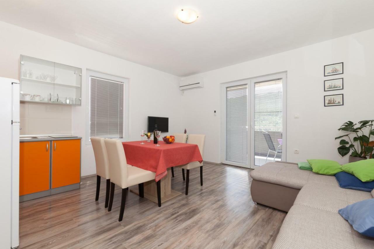 Apartments Timbar Гребащиця Екстер'єр фото