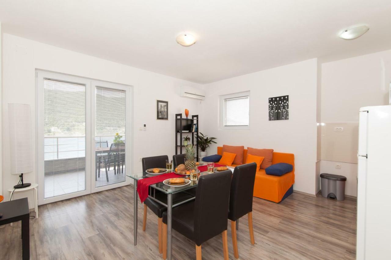 Apartments Timbar Гребащиця Екстер'єр фото