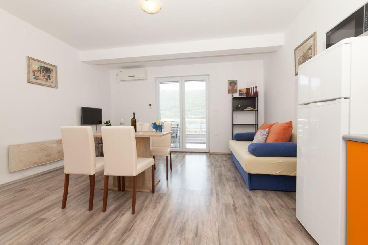 Apartments Timbar Гребащиця Екстер'єр фото