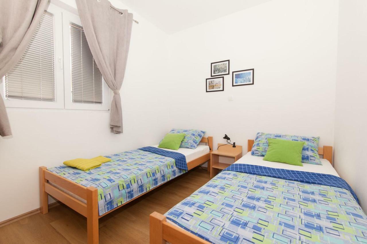 Apartments Timbar Гребащиця Екстер'єр фото
