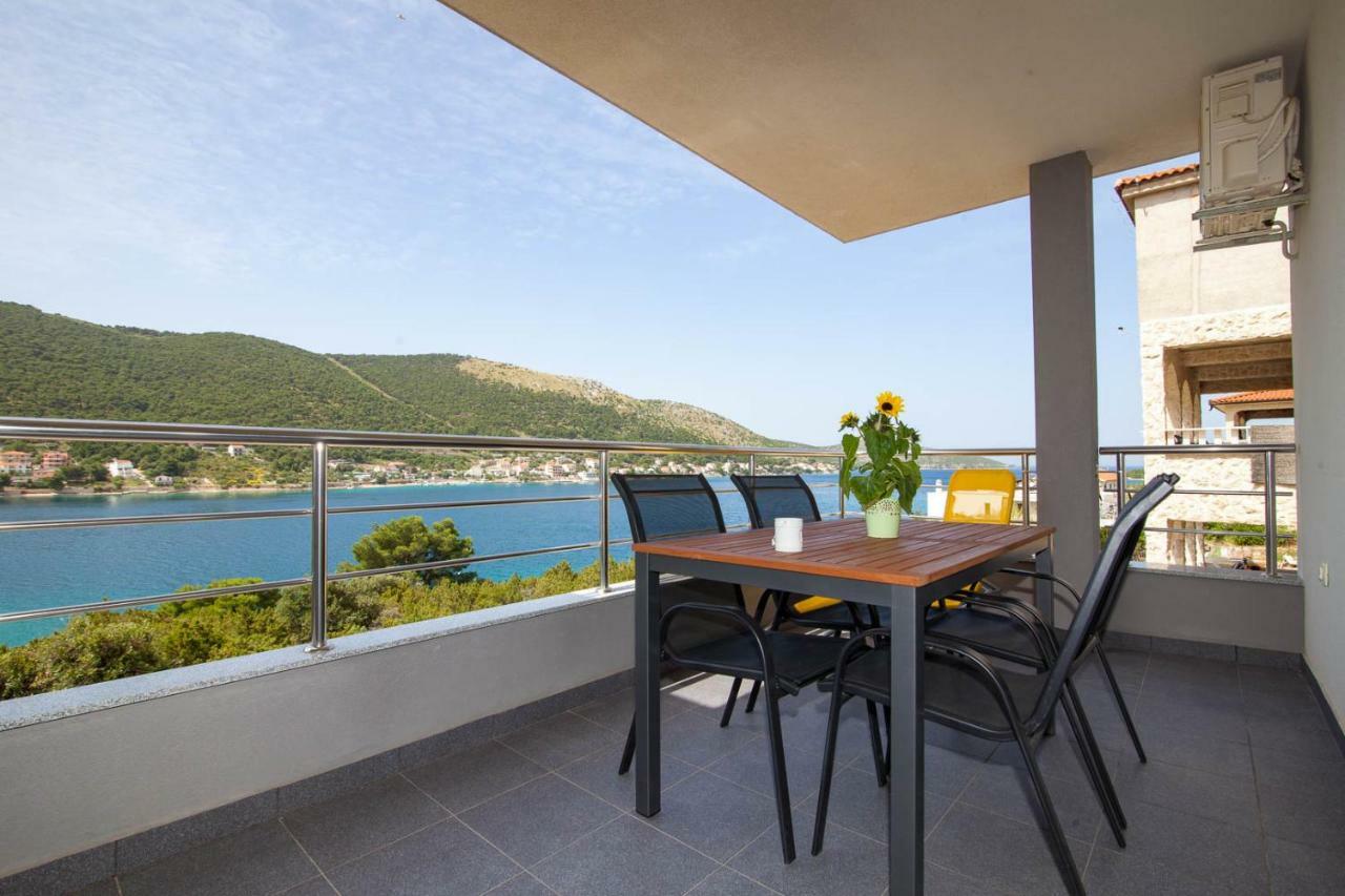 Apartments Timbar Гребащиця Екстер'єр фото